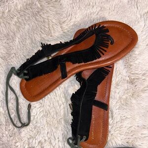 Cynthia Vincent Women's Black Fringe Sandals size 8.5